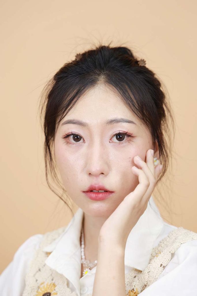 ลค.ทำตาสองชั้น Facebody clinic by DR -T